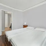 Apartament Z 2 Sypialniami I Oddzielna Kuchnia W Centrum Wroclawia Na 4 Pietrze By Noclegi Renters